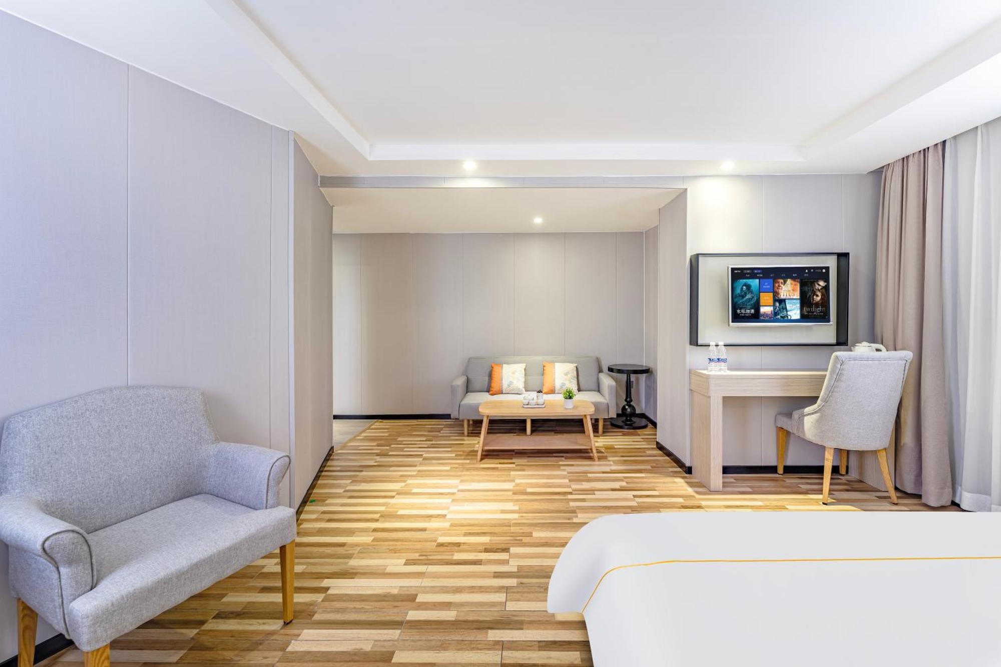 逸米酒店 -西村地铁站 Guangzhou Exterior photo