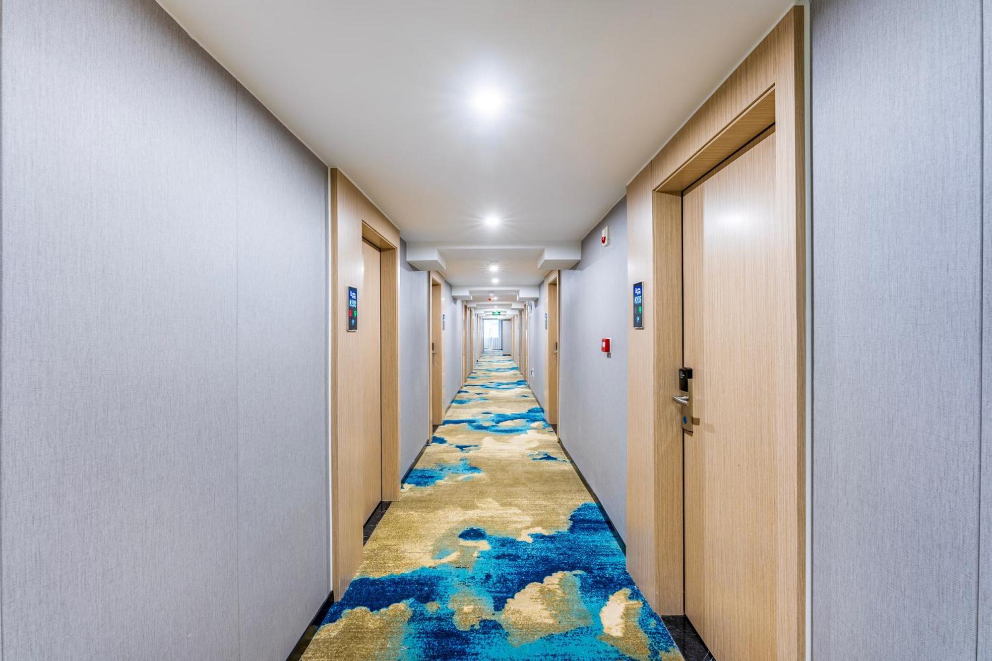 逸米酒店 -西村地铁站 Guangzhou Exterior photo